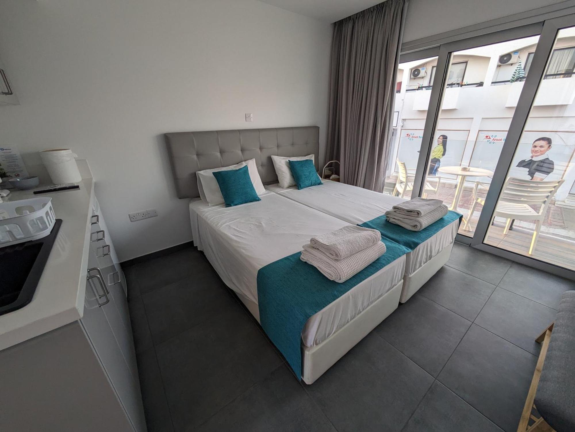 Memory Apartments Ayia Napa Bagian luar foto
