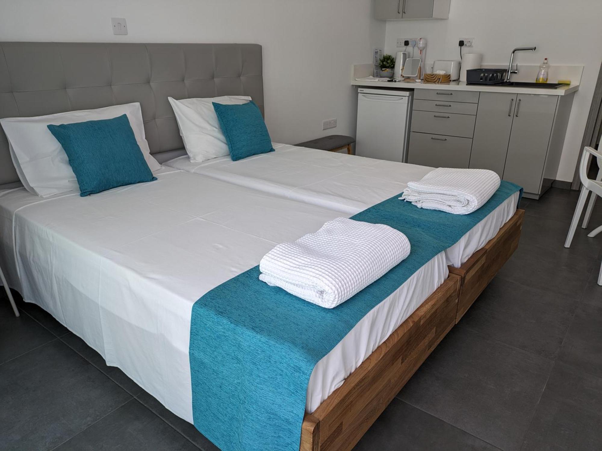 Memory Apartments Ayia Napa Bagian luar foto