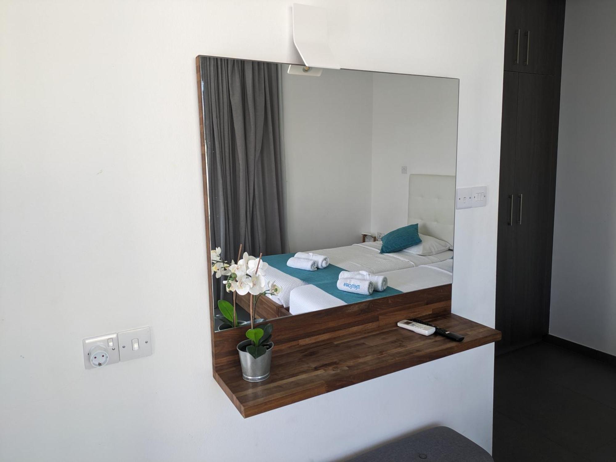 Memory Apartments Ayia Napa Bagian luar foto