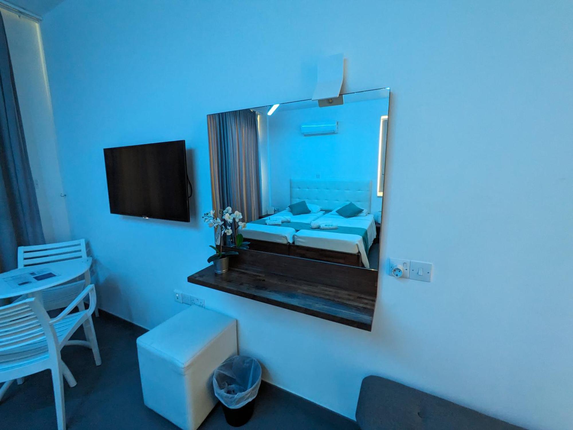 Memory Apartments Ayia Napa Bagian luar foto